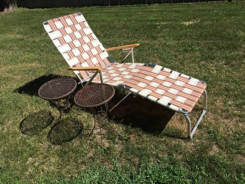 Lawn Recliner & 2 Metal Tables