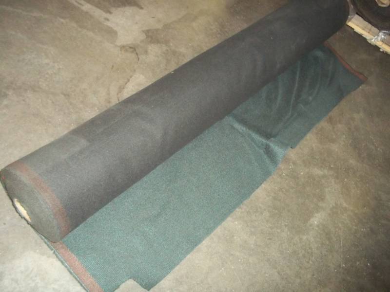 lot 54 image: Roll of Green Fabric  Yards