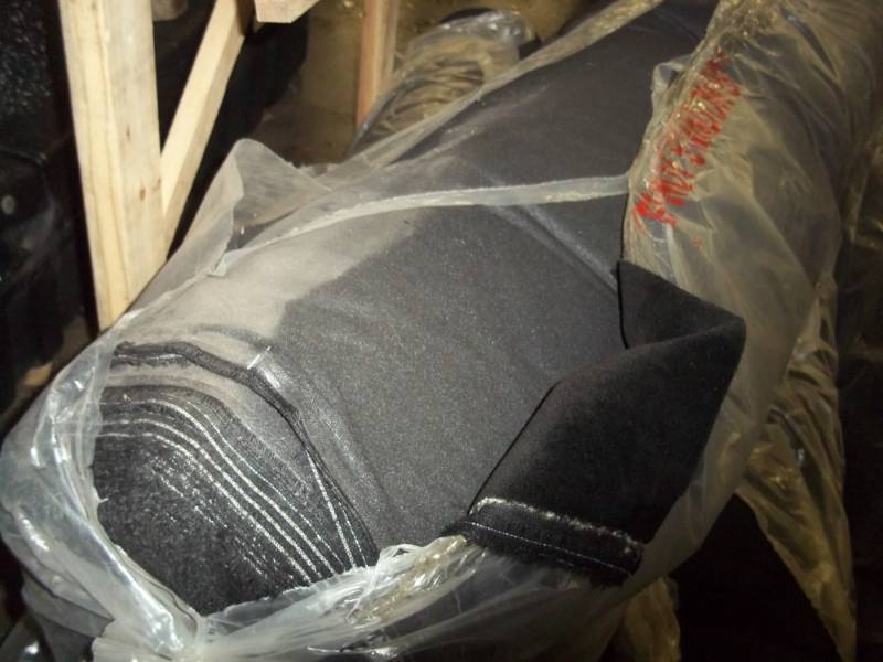 lot 160 image: Roll of Black Fabric  Yards