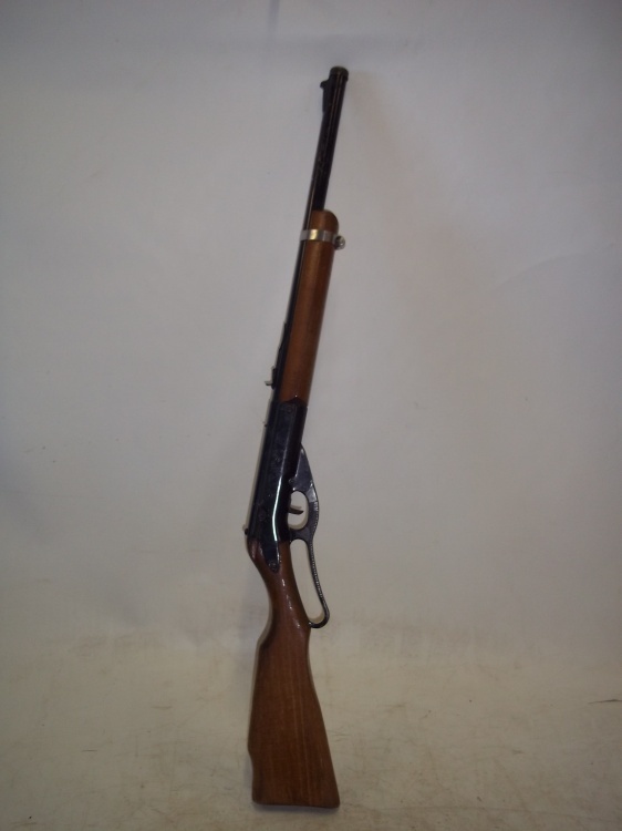 lot 166 image: Vintage Daisy BB Gun
