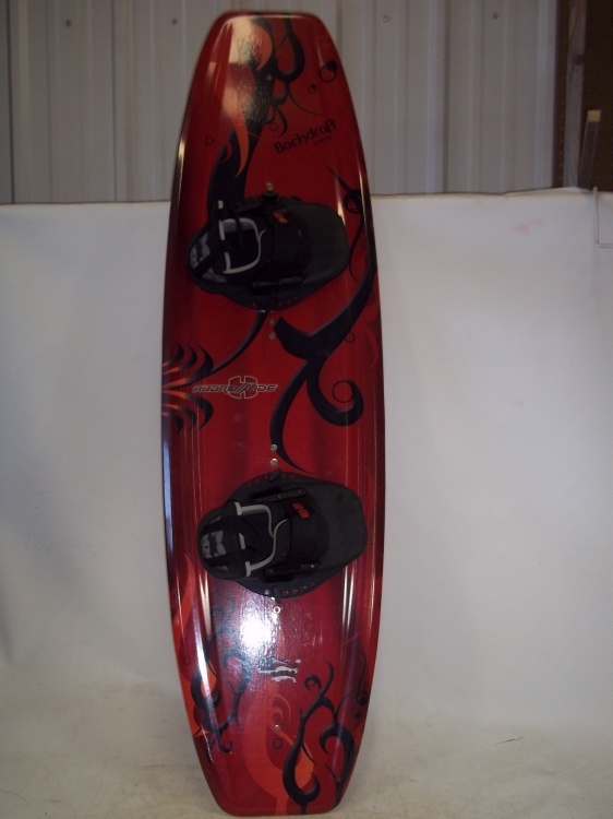 lot 197 image: Wake Board