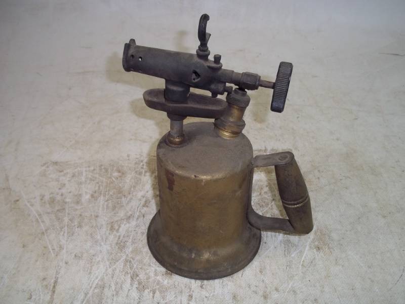 lot 209 image: Vintage Brass Torch