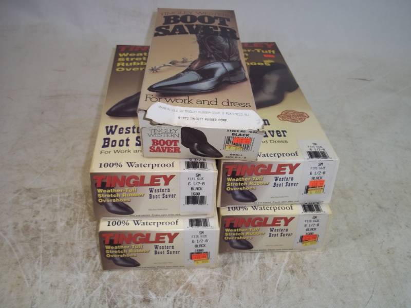 lot 237 image: 5 Pairs Small Rubber Boot Covers Size 6 12 - 8