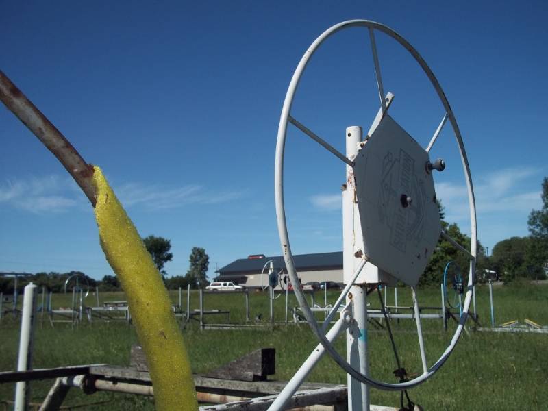 lot 247 image: Shore Station Steel Boat Lift