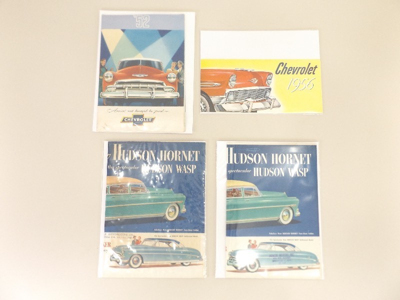 lot 31 image: 1950s RARE Chevrolet and Hudson Car Brochures