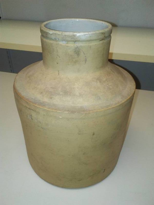 lot 151 image: Crock jug liner 1 gallon