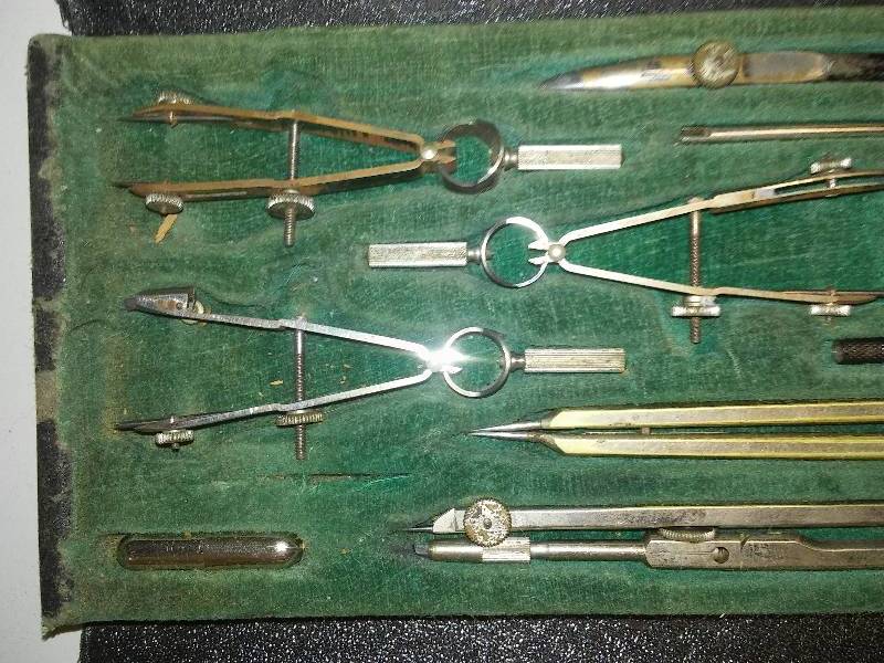 lot 174 image: WB McCann, 30 through 89, draftsmans tool