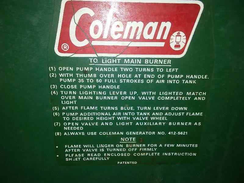 lot 175 image: Coleman camp stove 425 e complete