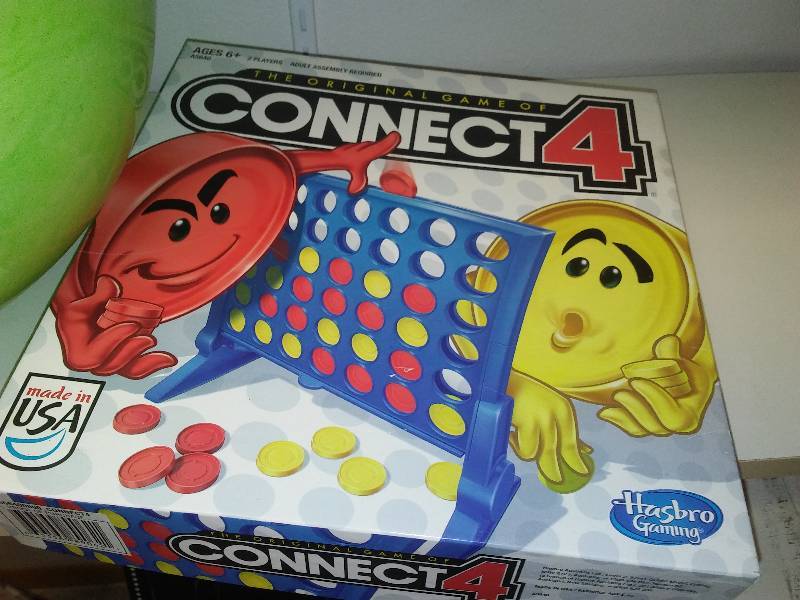 lot 197 image: Games, Charlie Brown, chalkboard and more
