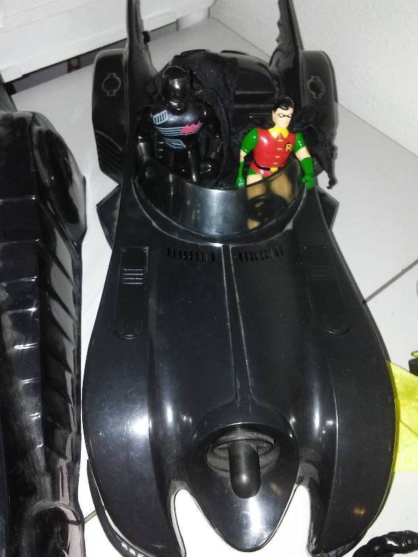 lot 215 image: Batman Robin Batmobile Riddler Joker accessories and more