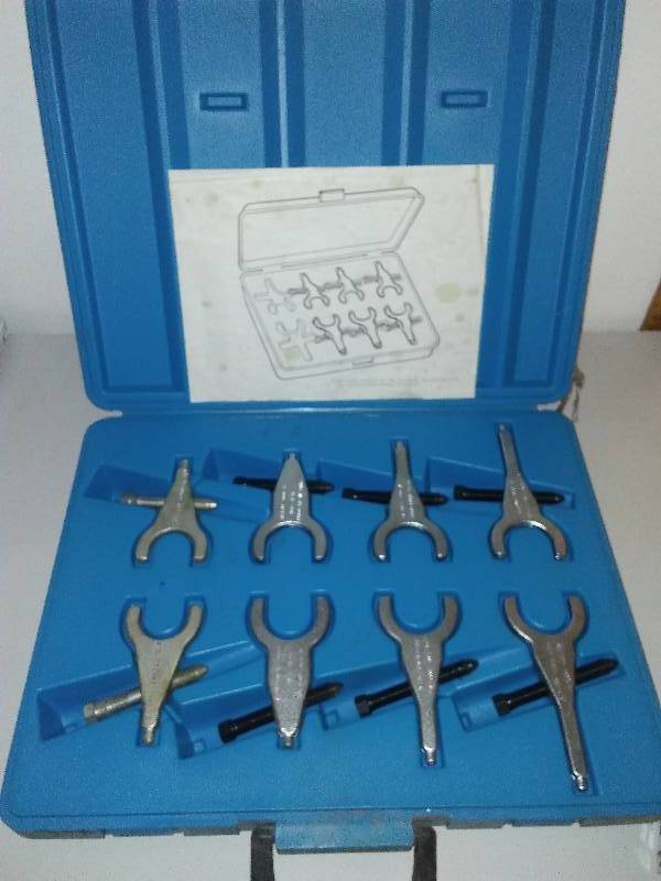 lot 256 image: Rotunda camber adjustment tools, T74P-3000-A, complete