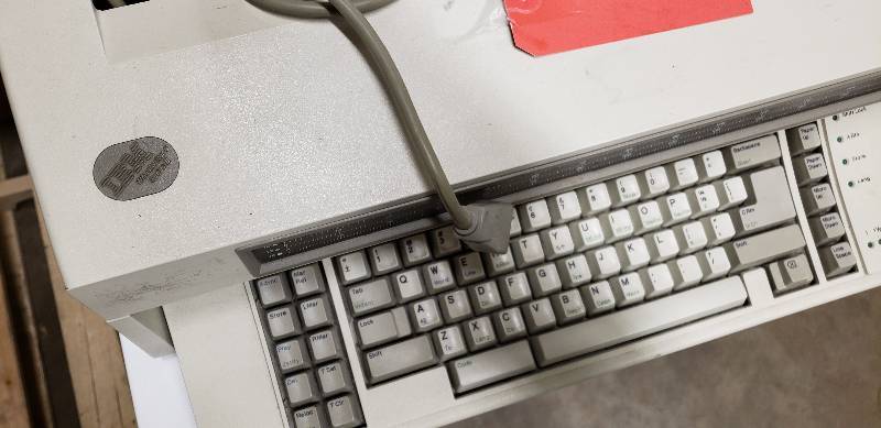lot 26 image: IBM Lexmark Personal 6784 Wheelwriter II 6 Electric Typewriter