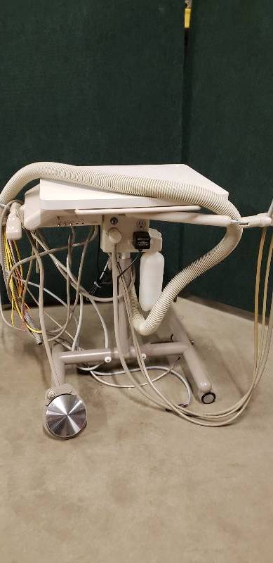 lot 29 image: Adec Portable Mobile Dental Delivery Cart Unit Treatment System
