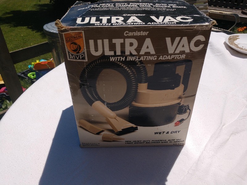 lot 139 image: Canister Ultra Vac w Inflating Adaptor