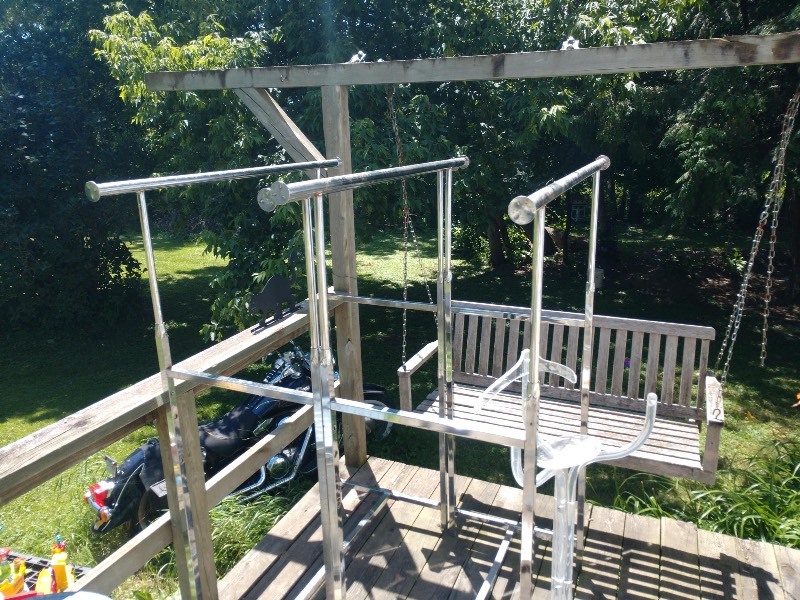 lot 144 image: Adjustable Double Bar Garment Rack and Clear Plastic Display w Hanger Attached