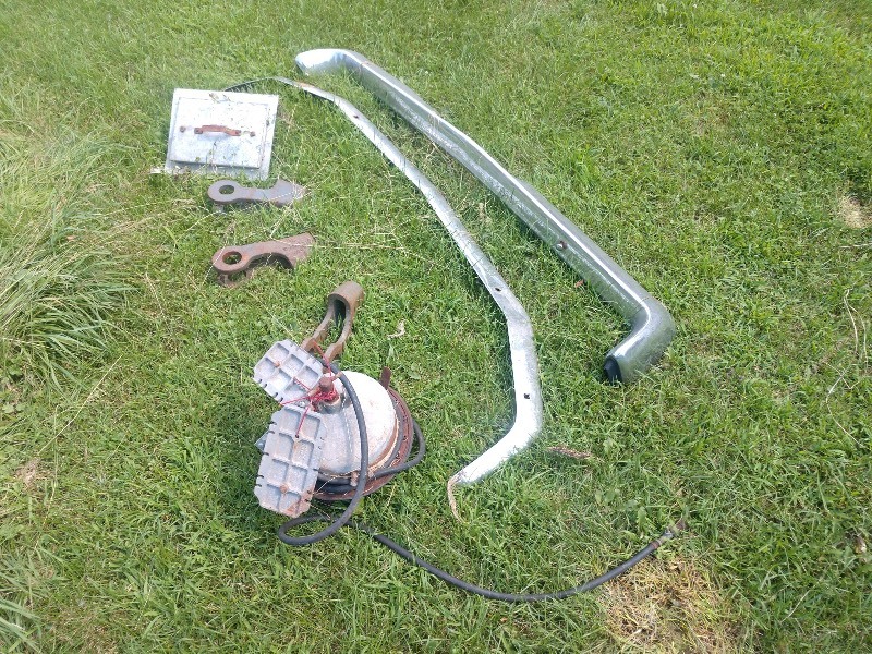 lot 154 image: 34 Cable Clevis Clamps (2), Hudson Drawer, Vintage Steel Car Bumpers