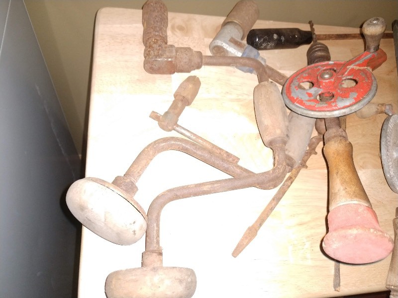 lot 9 image: Vintage Hand Cranks, Vintage Screwdrivers, Vintage File