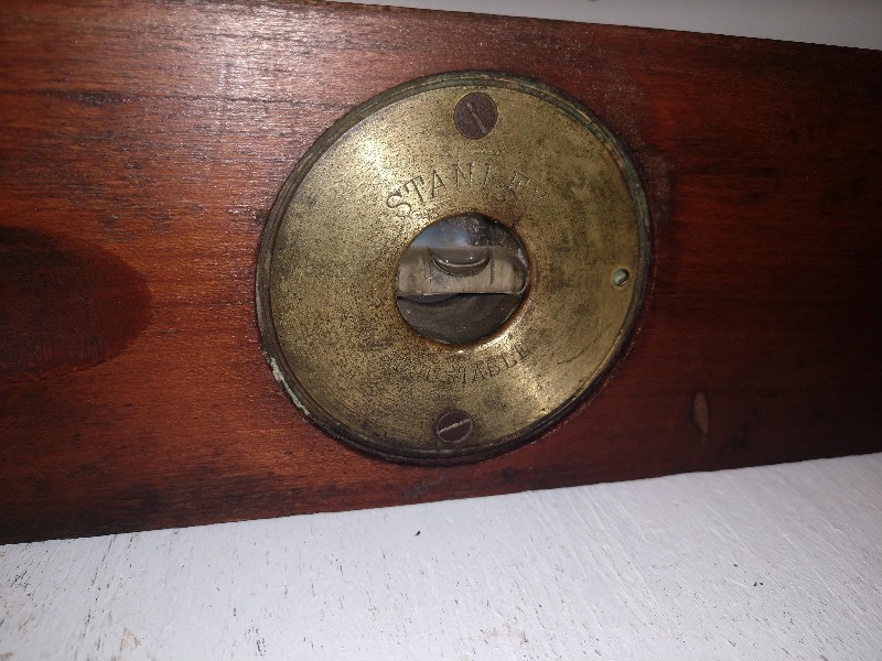 lot 24 image: Antique Stanley Wood and Brass Level
