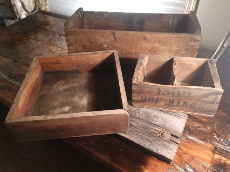 lot 33 image: Antique Wood Crates (3)