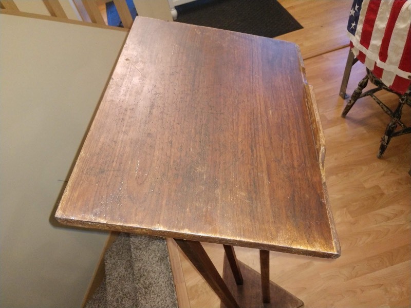 lot 62 image: Wood Lectern Podium