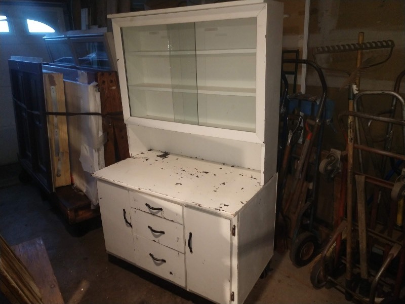 lot 81 image: Primitive Buffet w Sliding Glass Shelves