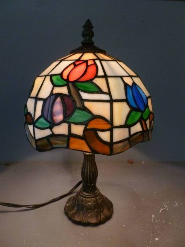 Dresser Lamp