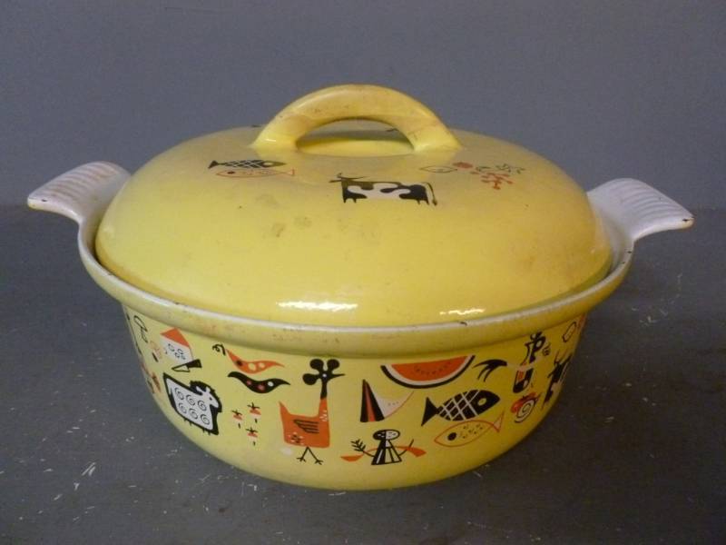 Vintage Cast Iron Kettle