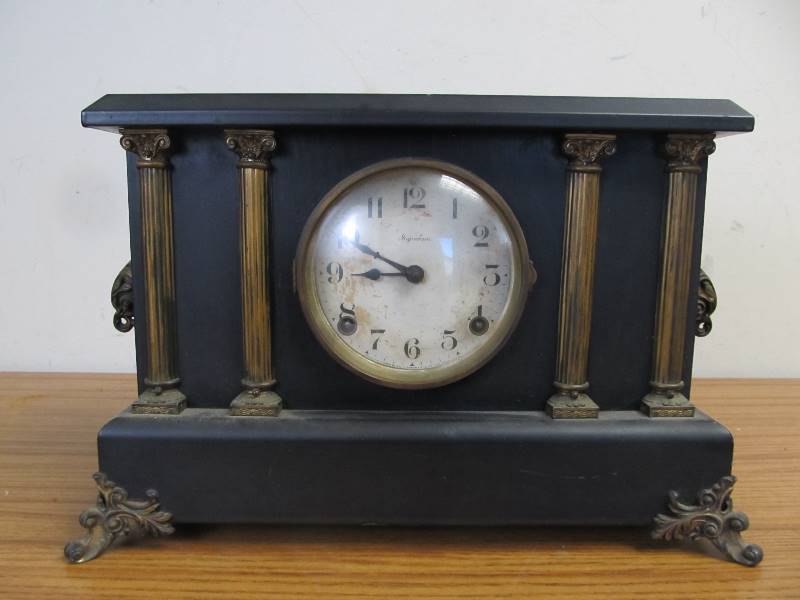 lot 21 image: Antique INGRAHAM Mantel Clock