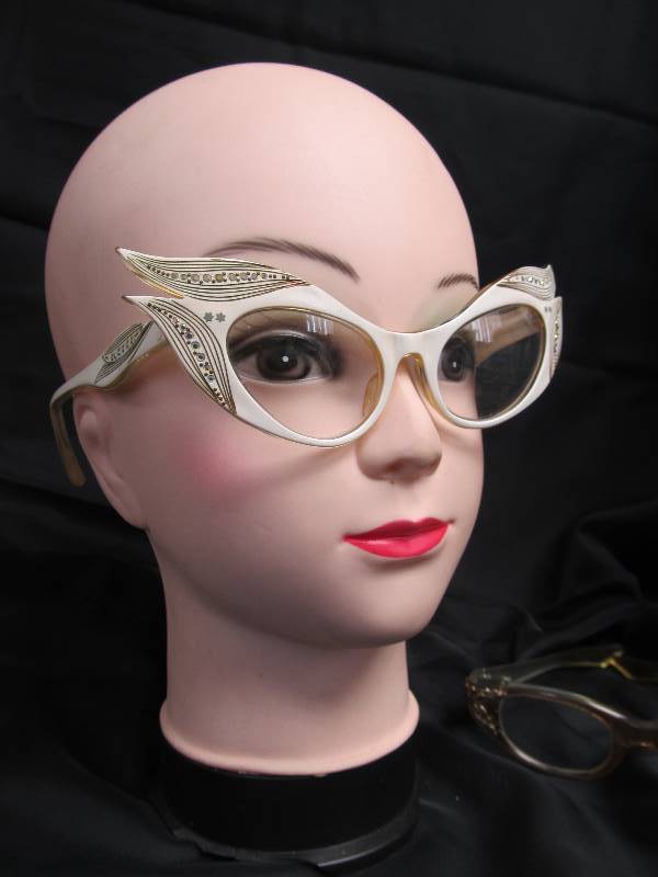 lot 29 image: 2 Pairs of FANCY Vintage 1950s Ladies Winged Glasses