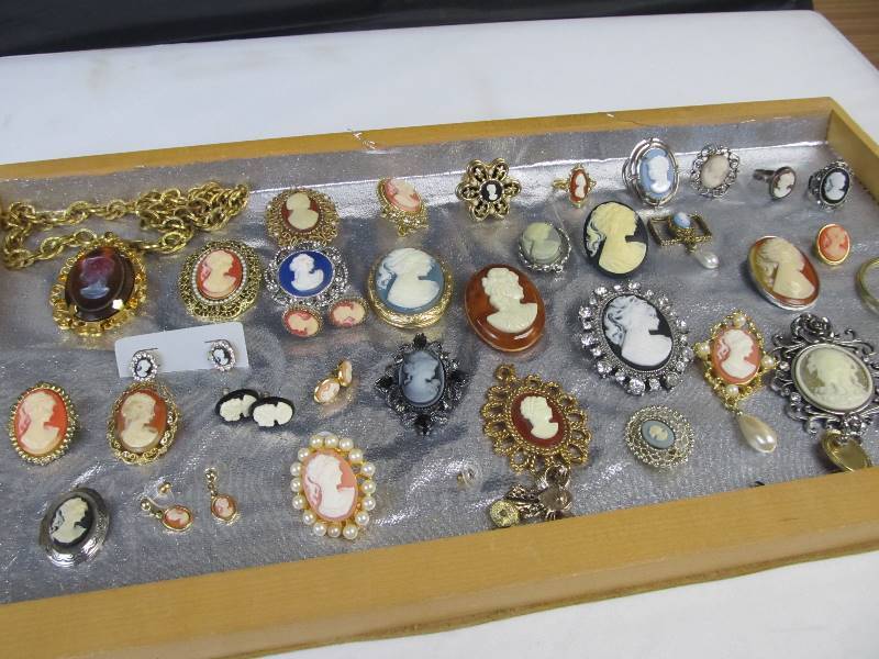 lot 30 image: Large Lot of Assorted CAMEO Jewelry Brooches Rings etc.