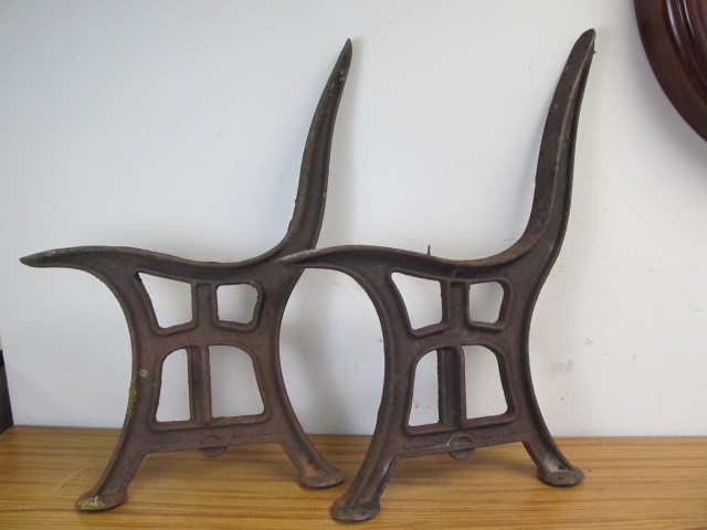 lot 91 image: Orig Antique Minneapolis & St. Louis Railroad Bench Ends