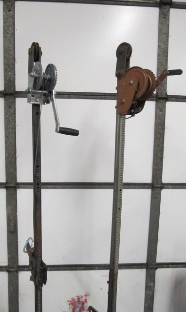 lot 96 image: 2 Dock JacksWinches