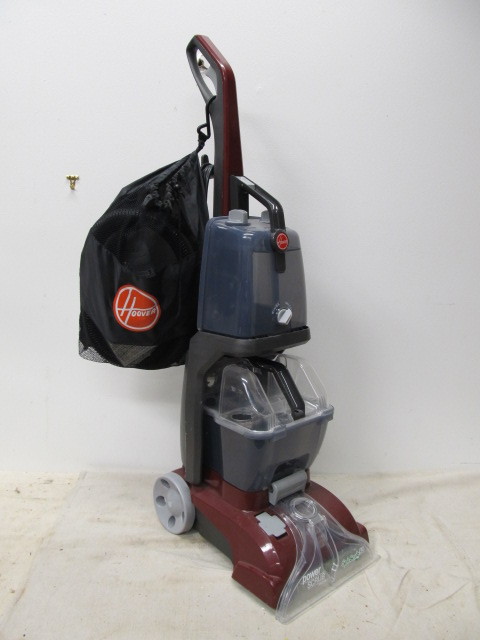 lot 106 image: UNUSED Hoover Deluxe PowerScrub Carpet Cleaner
