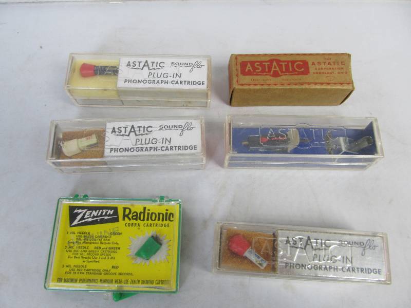 lot 172 image: Lot of 6 NOS Vintage Record Player Turntable Cartridges