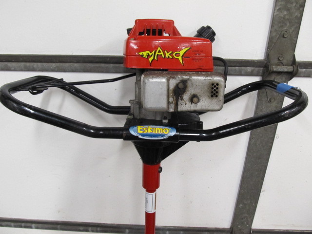 lot 134 image: Eskimo MAKO Ice Auger