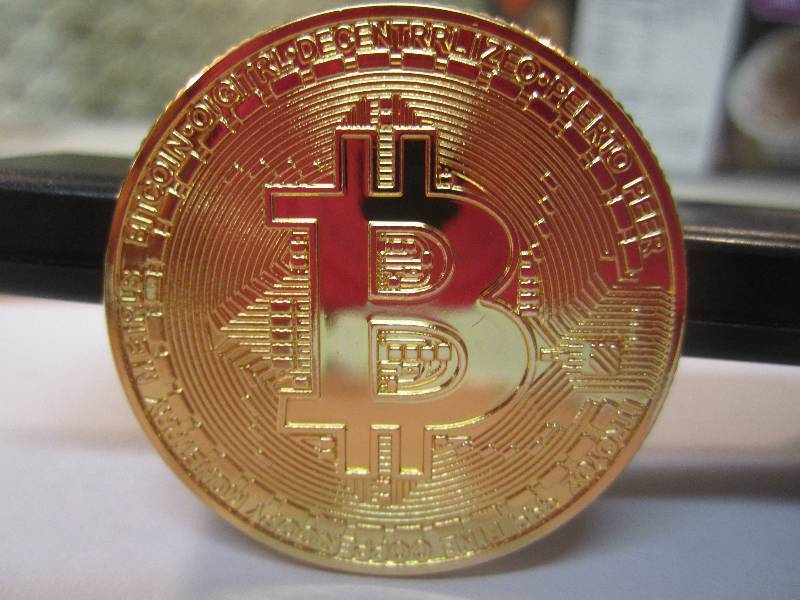 lot 15 image: ROCS Approved MJB 2013 1 Troy Ounce...