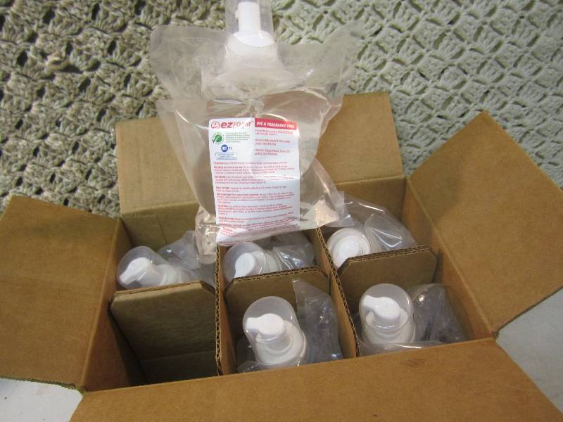 lot 81 image: Case of 6 EZ Foam Foaming Luxury Ha...