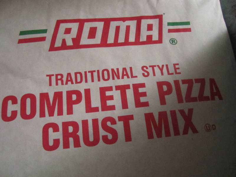lot 98 image: 4 Bags of Roma Traditional Style Co...
