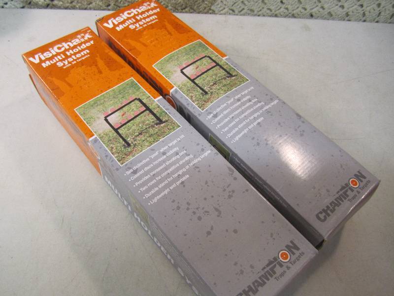 lot 110 image: 2 Champion Traps and Targets VisiCh...