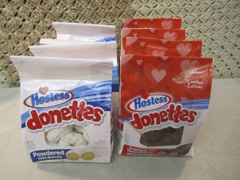 lot 135 image: Mix Lot of Hostess Donettes 4 Frost...