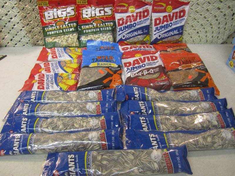 lot 143 image: Mix Lot of Various Sunflower Seeds,...