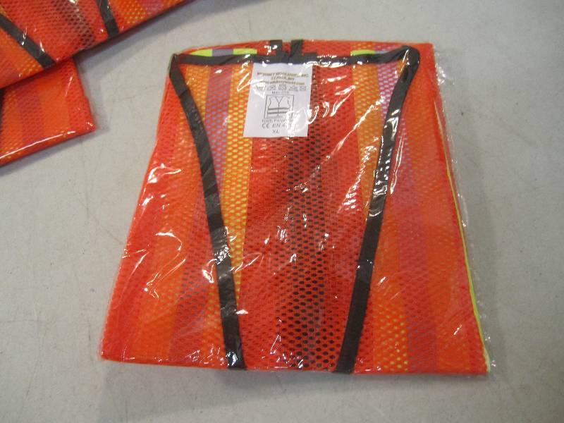 lot 158 image: Lot of 10 Reflective Safety Vests S...