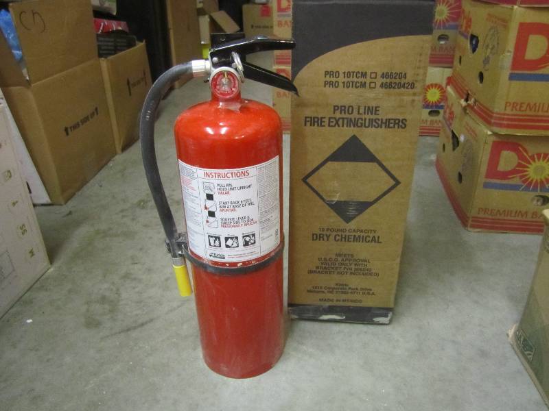 lot 167 image: Kidde Pro Line Fire Extinguisher  E...