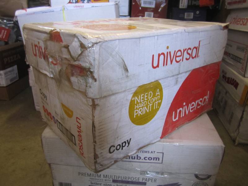lot 195 image: Case of 8.5 x 11 Printer Paper 50...