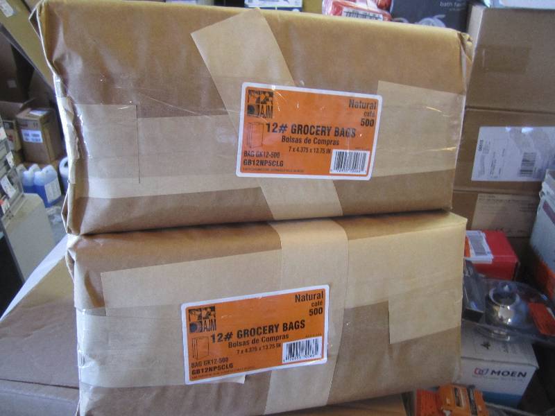 lot 214 image: 1000 AJM 12# Grocery Bags Natural 2...