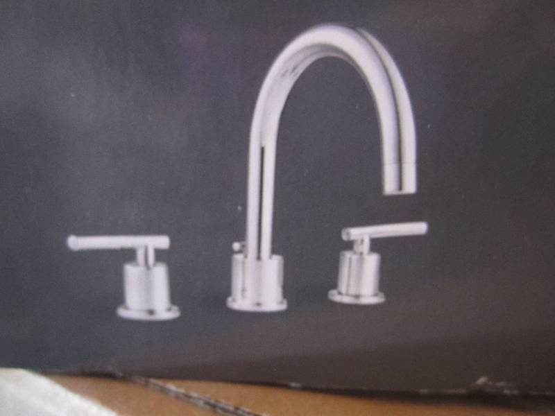 lot 220 image: Glacier Bay Dorset Chrome Bath Fauc...