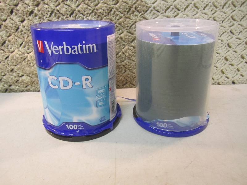 lot 225 image: 200 CD-R Blank Discs 2 packs of 100...