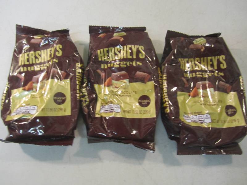 lot 260 image: 3 Bags of Hersheys Nuggets with Alm...