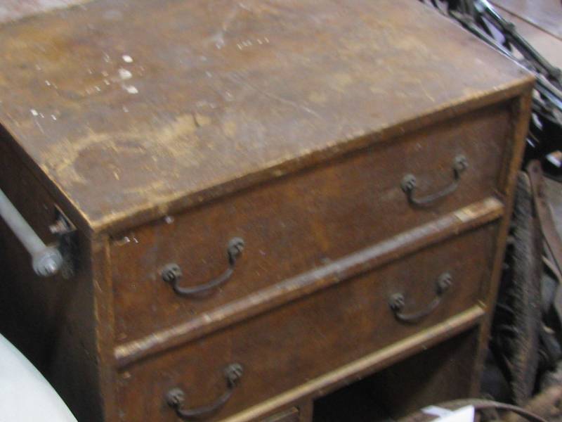 lot 62 image: Vintage Wood Cabinet
