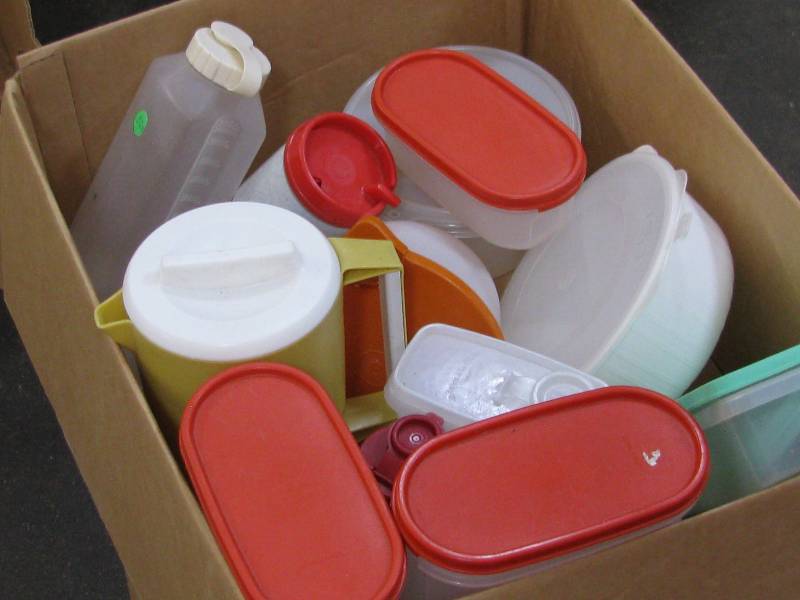 lot 70 image: Storage Containers